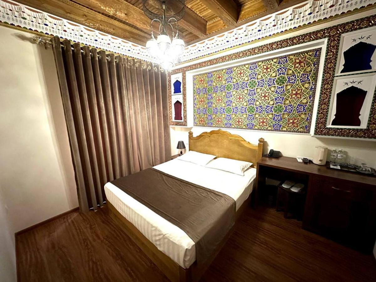 Antique Hotel Imran Bukhara Esterno foto